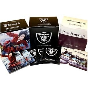 Mini Box Envelope with 15 Promotional Alcohol Wipe 75 % Alcohol Formula Blue Color